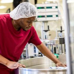 Maschinen- und Anlagenführer (m-w-d)